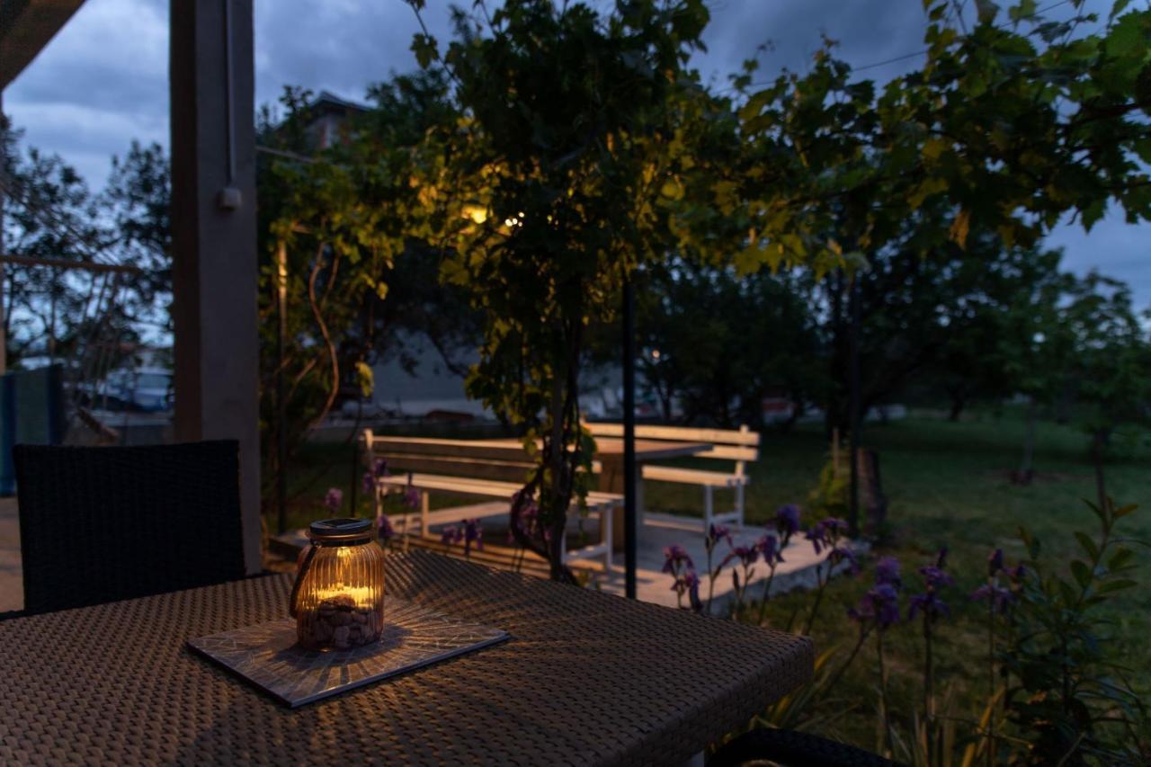 Apartment Livaja Kaštel Novi Exterior foto
